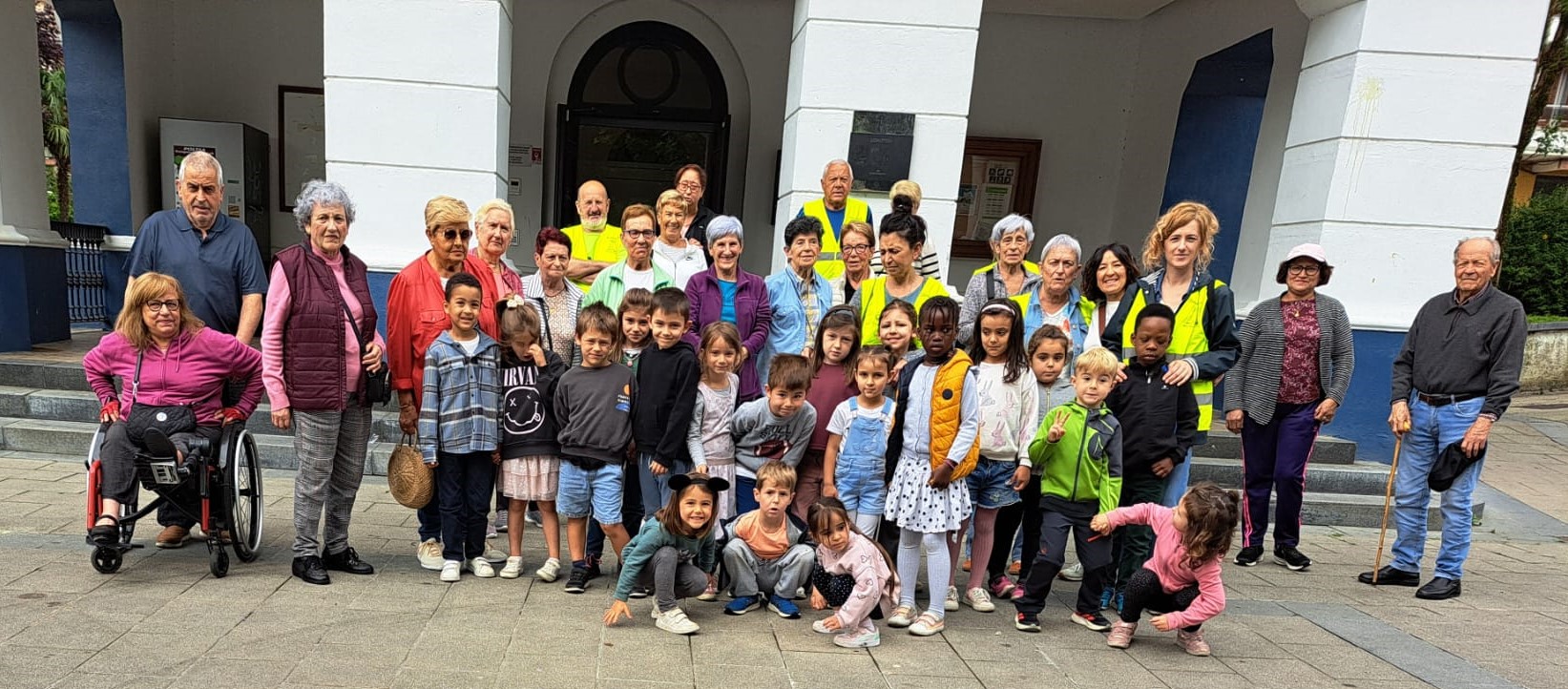 Belaunaldiarteko Ttipi-Ttapa taldea 20250604